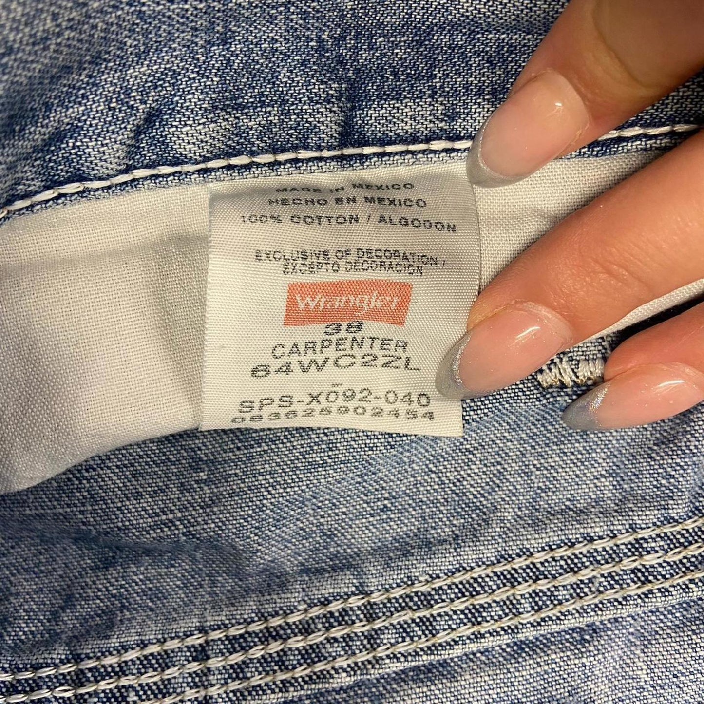 Faded Light Wash Wrangler Carpenter Jorts - 38