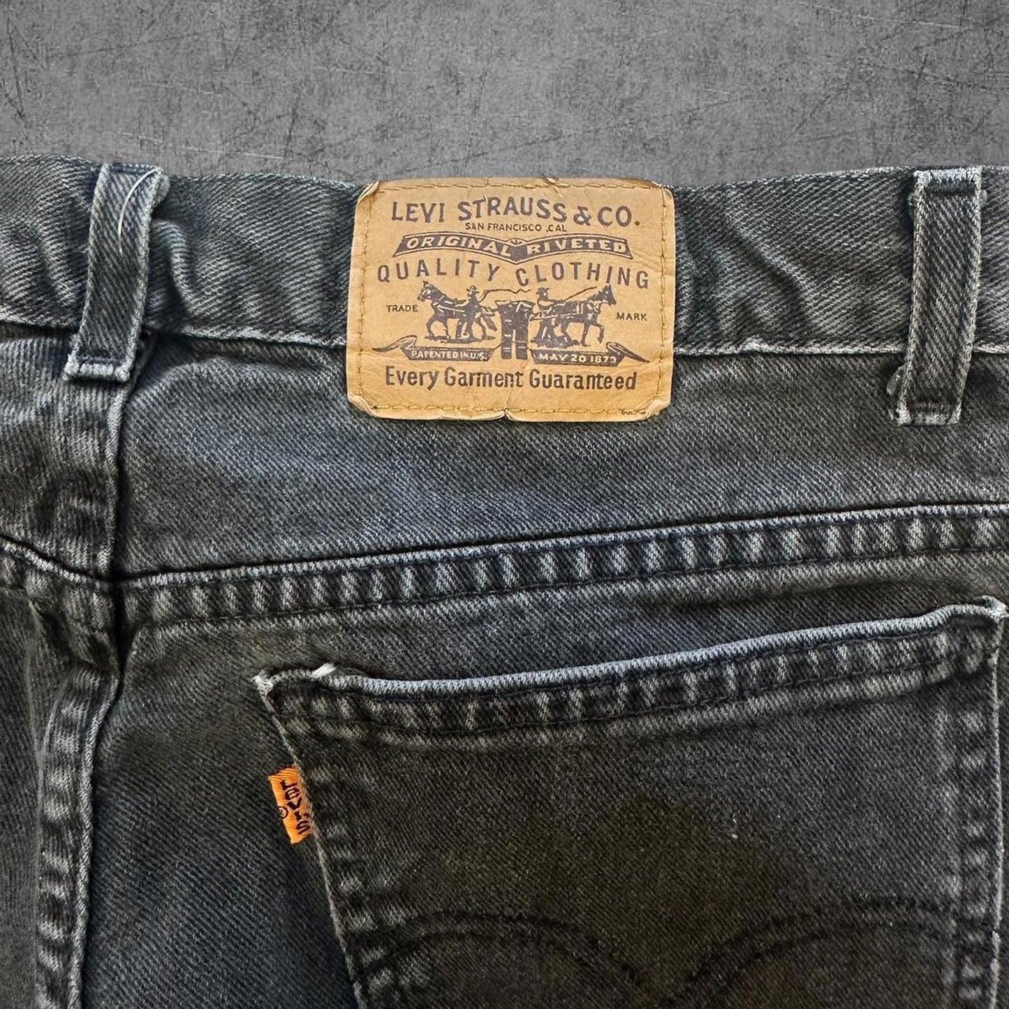 Vintage 1999 Black Levi Orange Tabs - 31