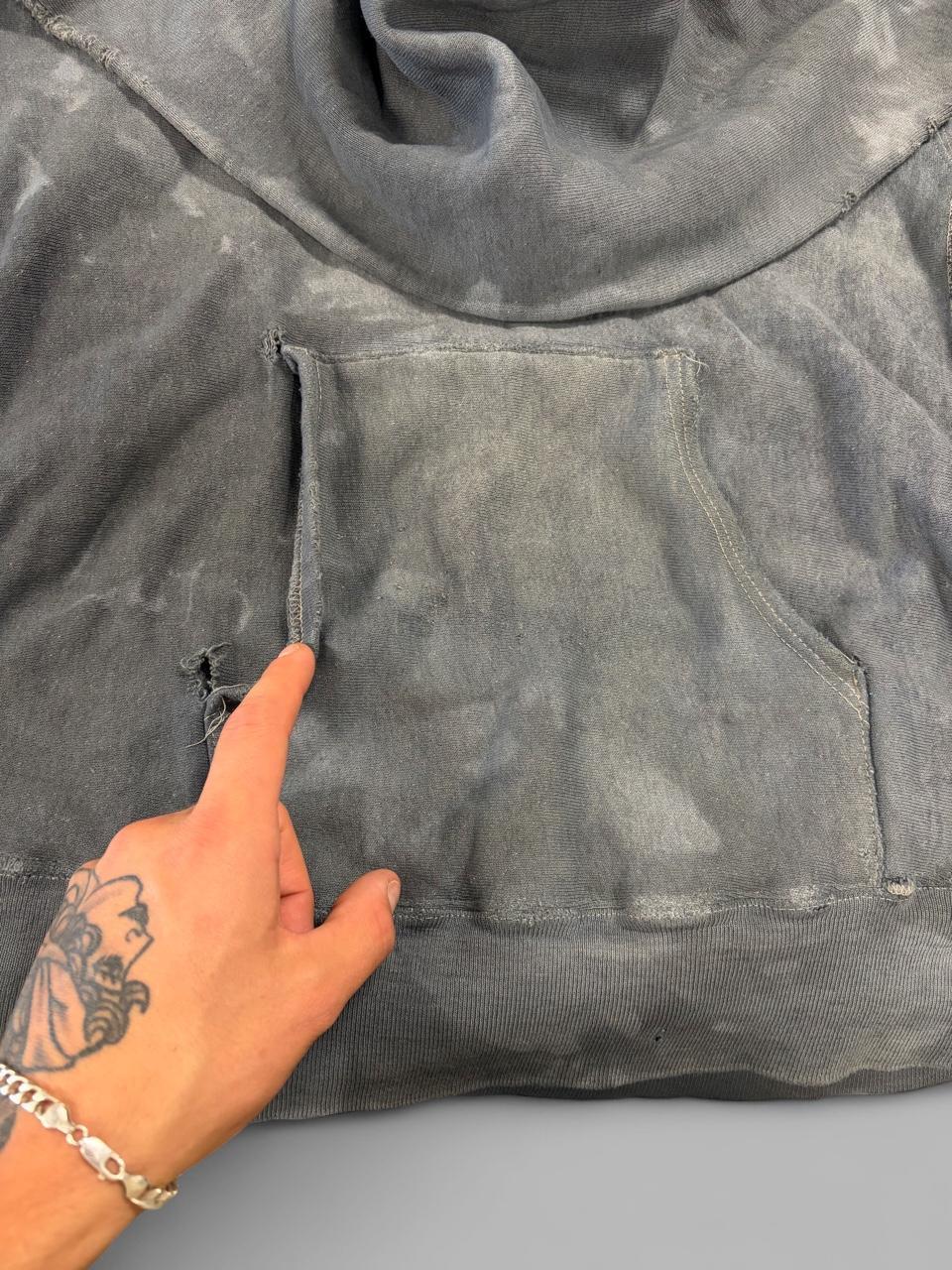 1980s Distressed Champion Reverse Weave Skidmore Hoodie - XL