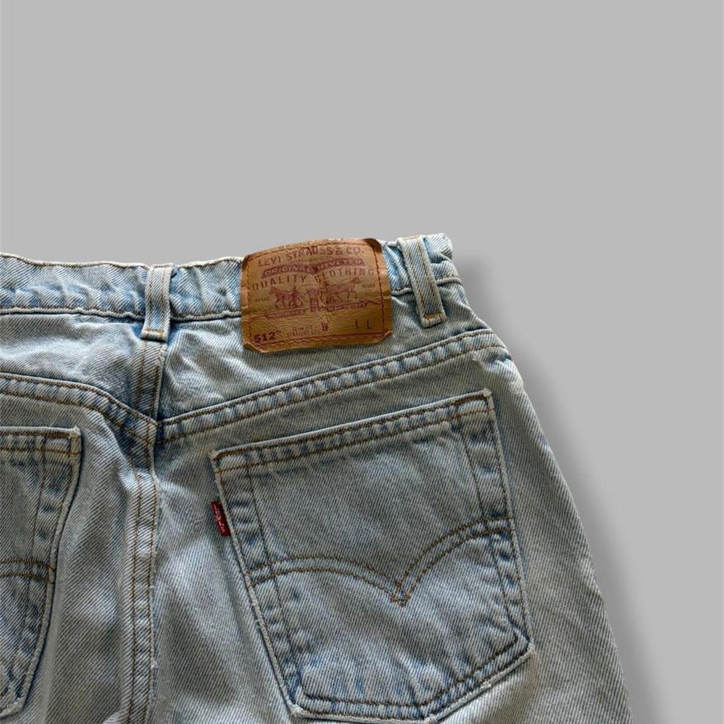 Vintage 1998 Levi 512 Distressed Jeans - 26