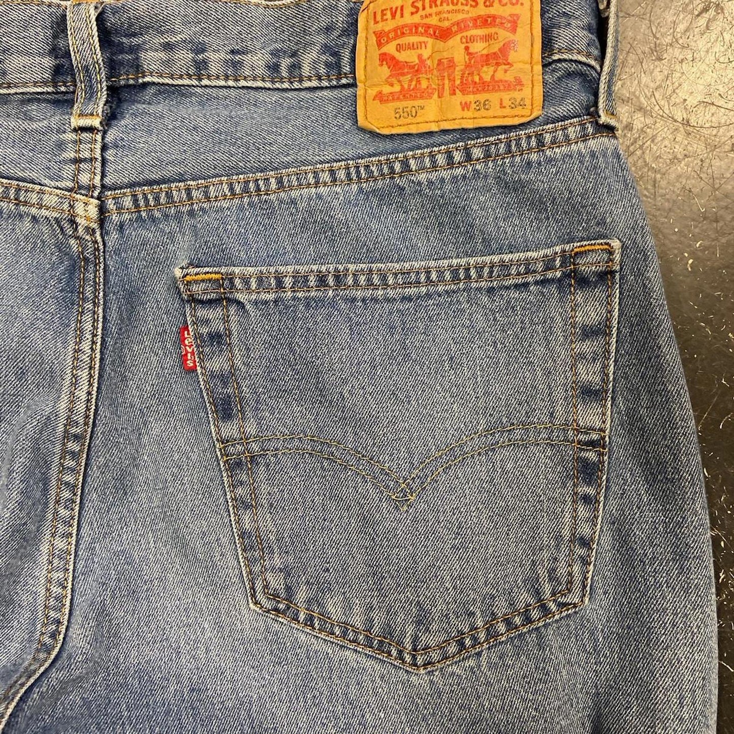 Baggy Levi 550 Jeans - 36