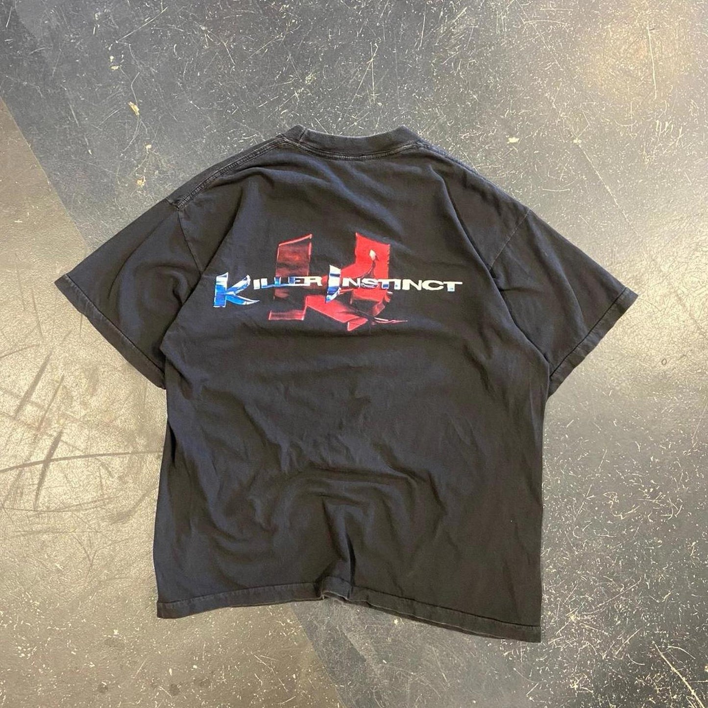 Vintage 90s Sega Nintendo Killer Instinct Video Game Tee - L