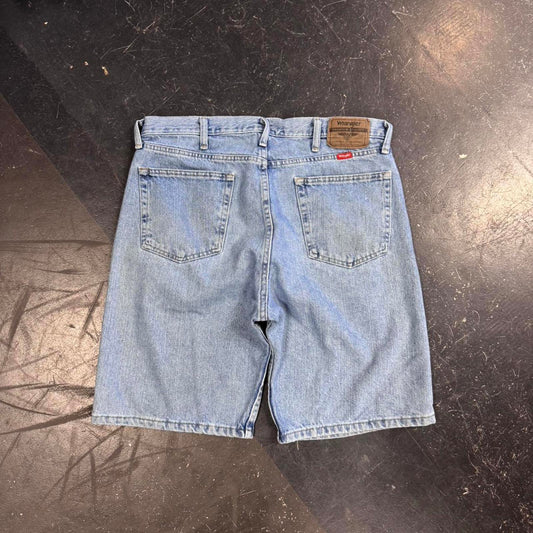 Vintage Wrangler Light Wash Jorts - 32