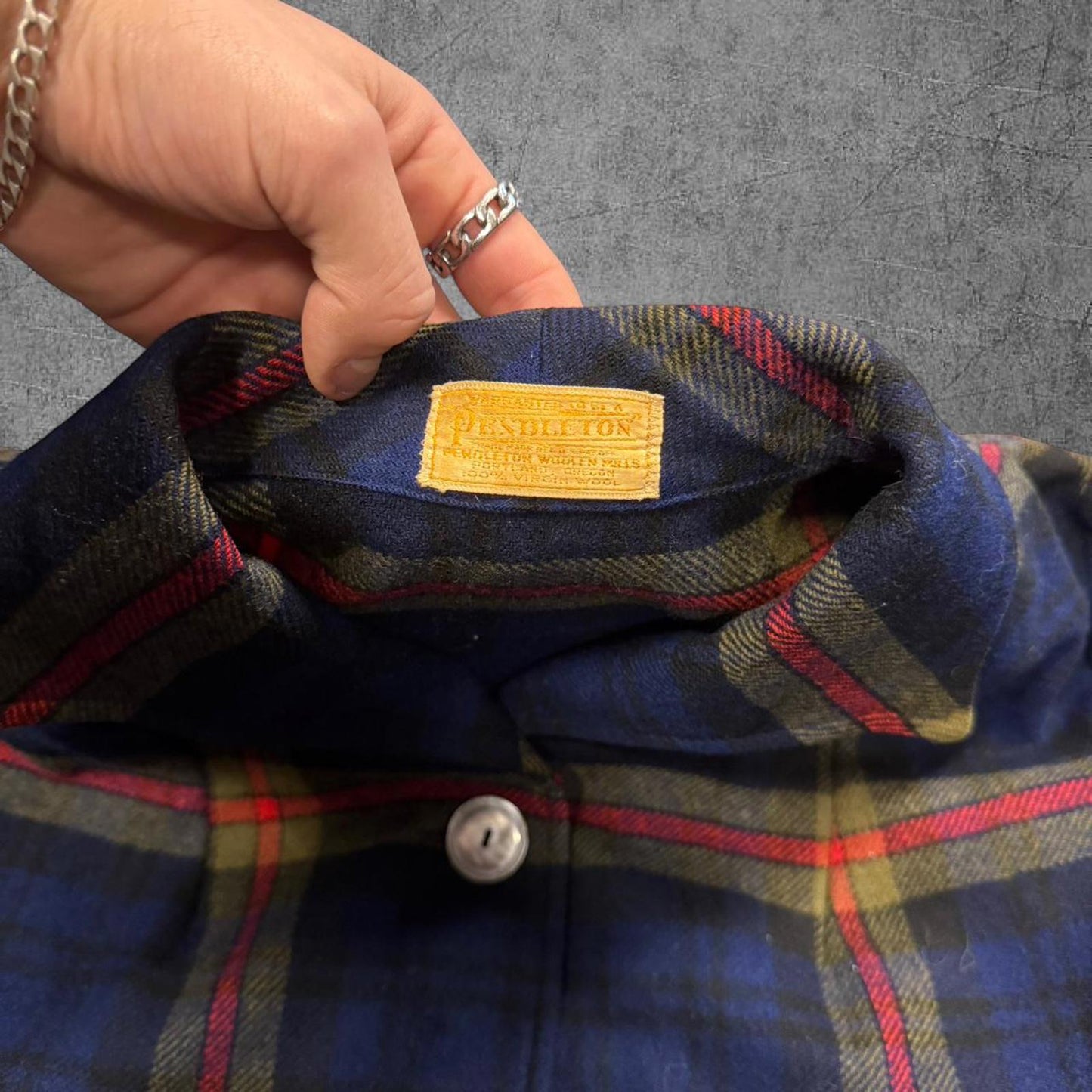 1950s Pendleton Wool Plaid Chore Button Up - L