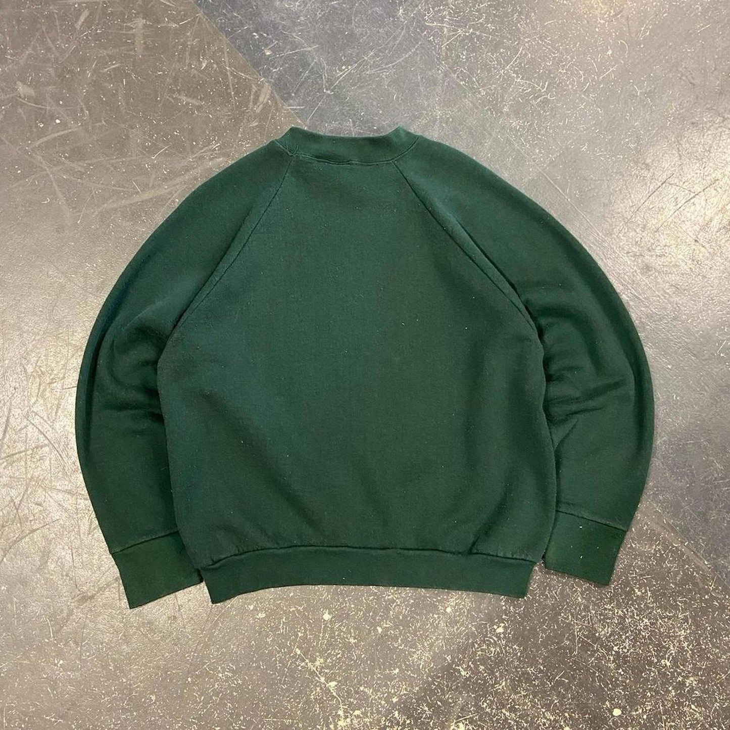 90s Forest Green Fruit of the Loom Blank Crewneck - L