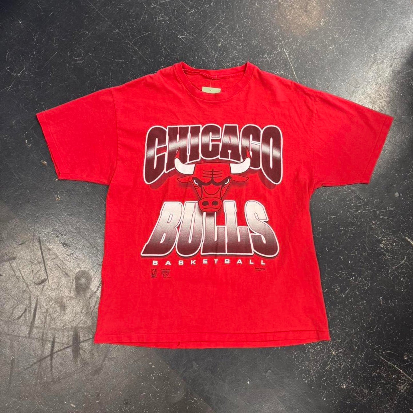 Vintage 90s Chicago Red Bulls NBA Tee - XL