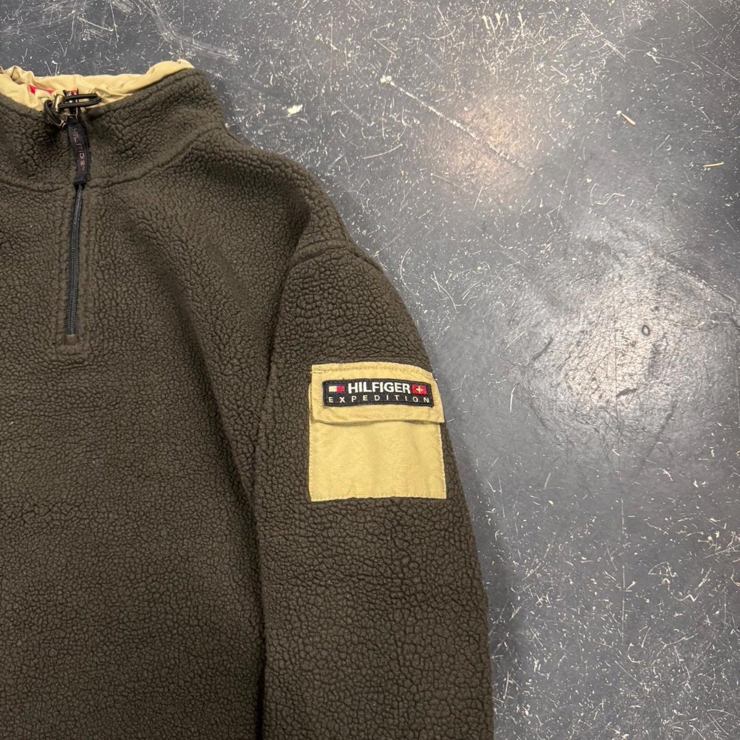 Vintage Tommy Brown Fleece - L