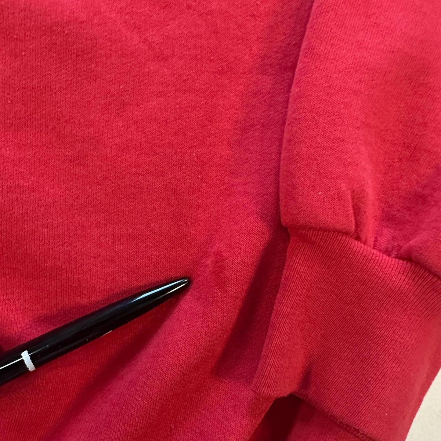 Vintage 90s Red Montreal Canadians Crewneck -L