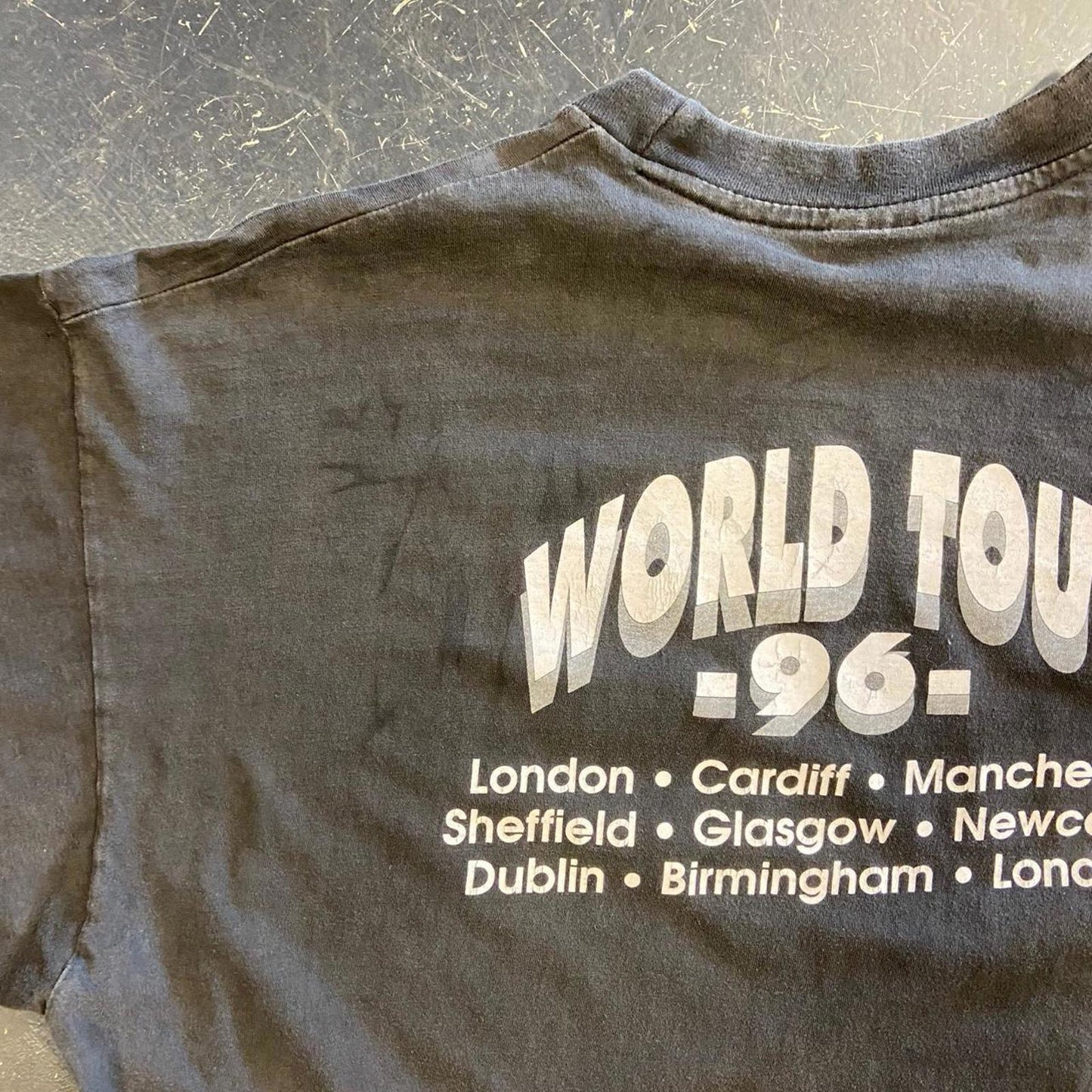 1996 Barry Manilow Euro Tour Tee - XL