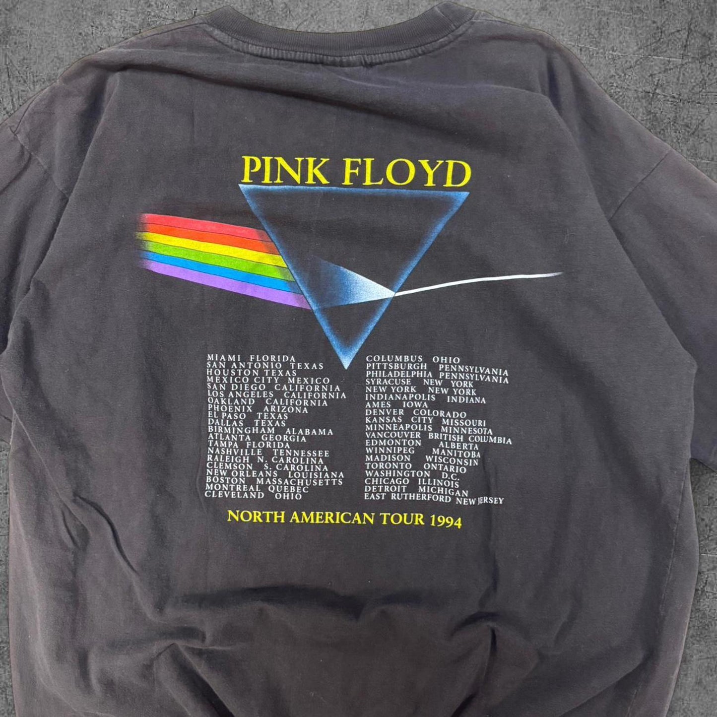 1994 Pink Floyd Dark side of the Moon Tour Tee - XL