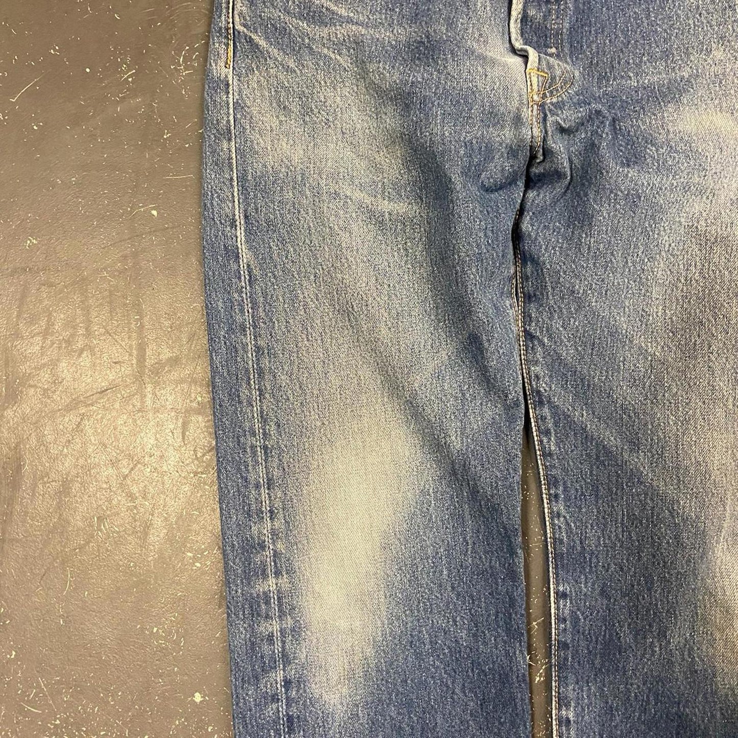 Vintage Levi 501 Jeans - 34