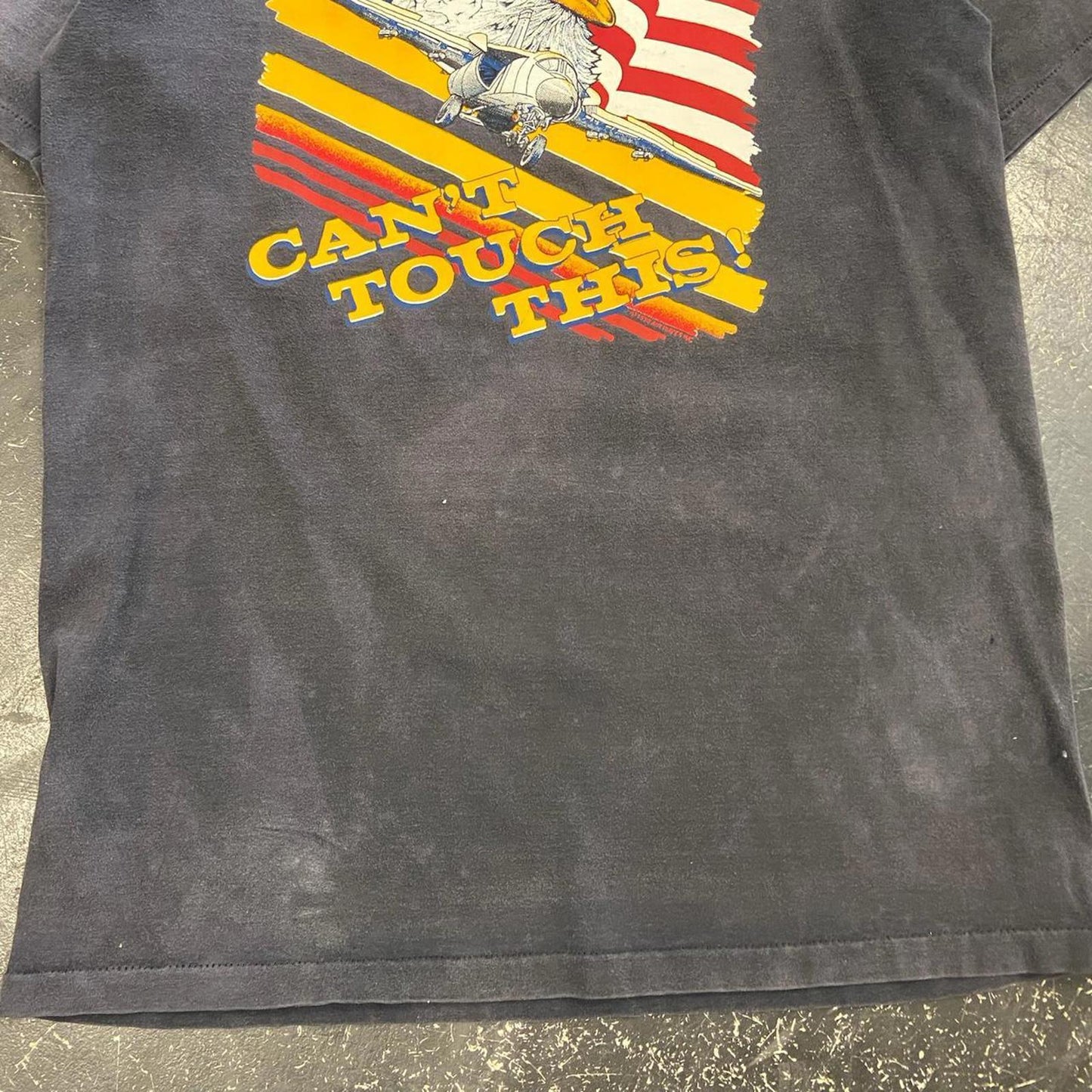 1990 Faded ‘Can’t Touch This’ Desert Storm Fighter Jet Tee - L