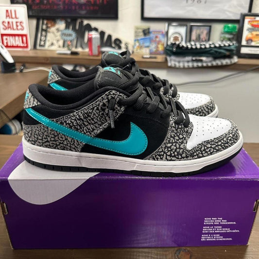 Nike SB Atom Elephant Dunk Low - 10M