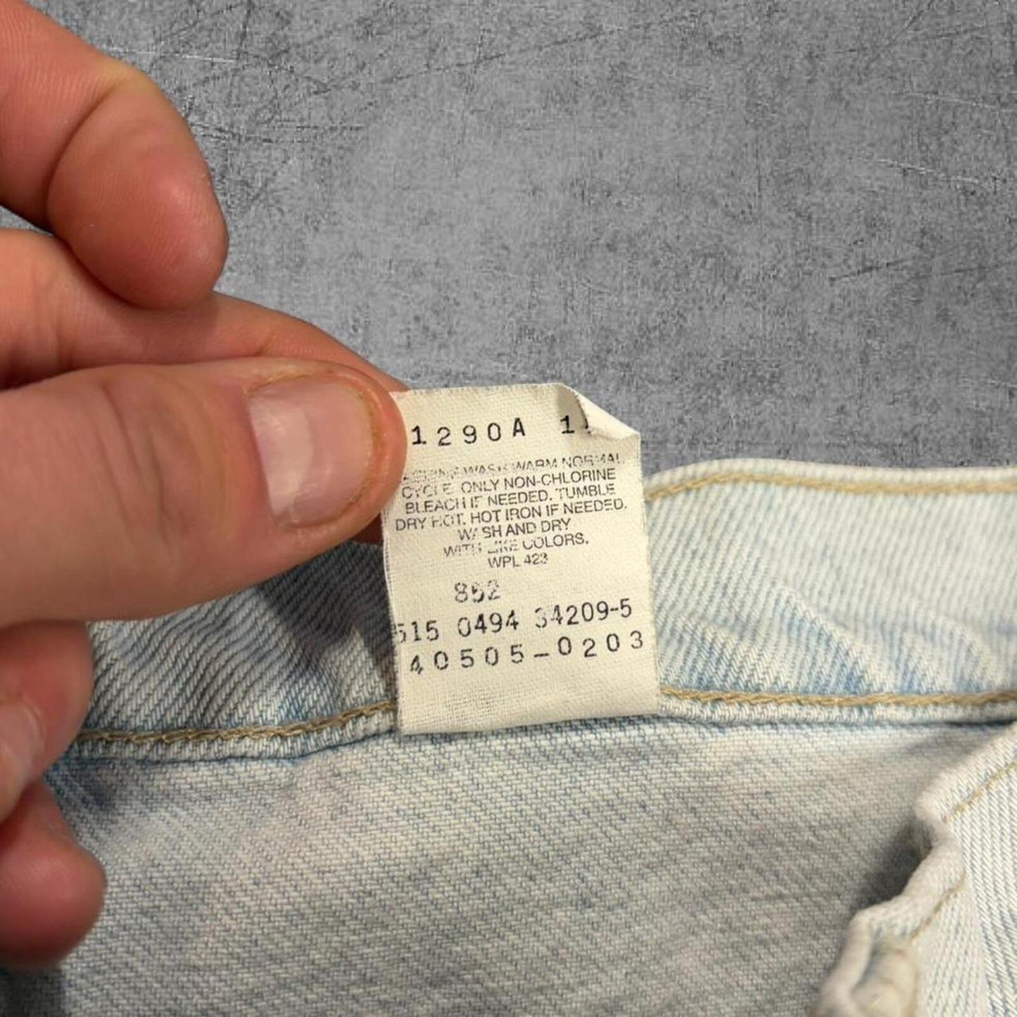 Vintage 1994 Faded Light Blue Levi 505 Orange Tab Jeans - 36