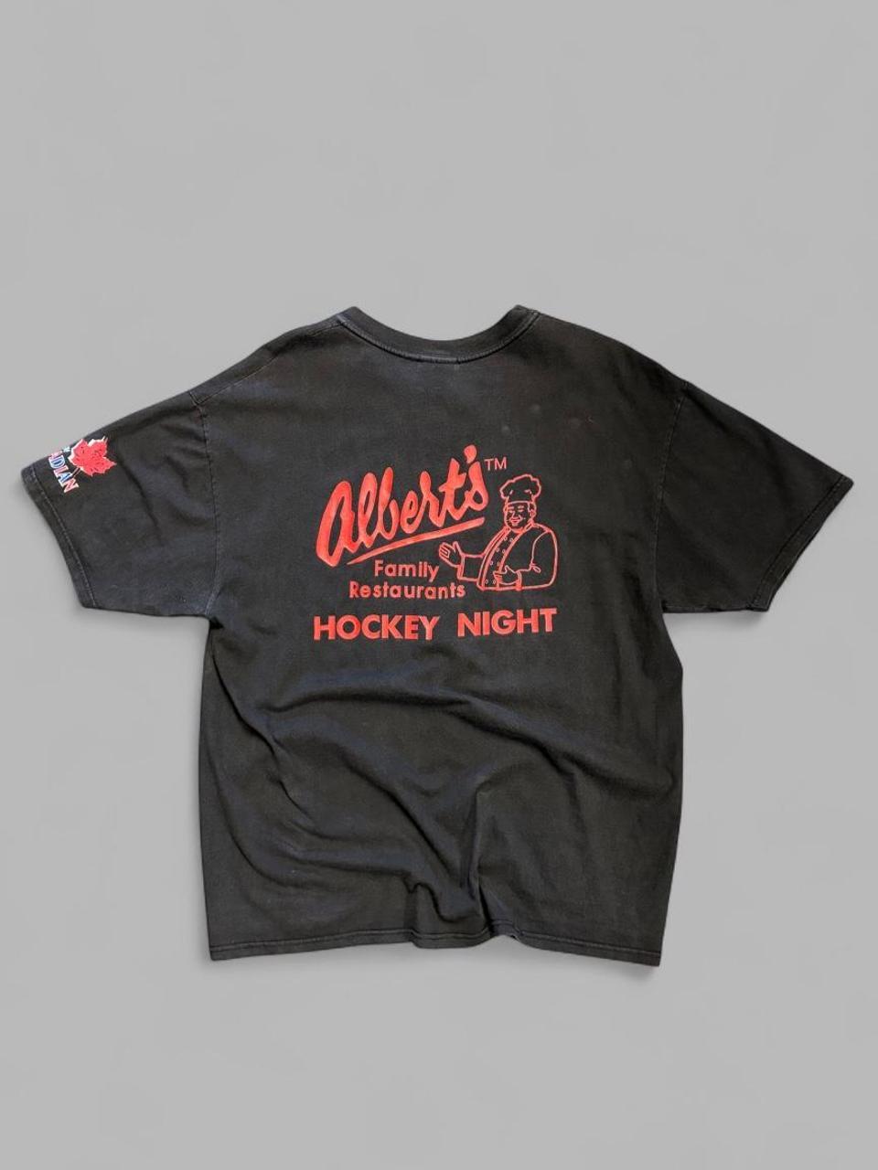 Vintage 90s Edmonton Oilers Molson Family Restaurant Tee - XL