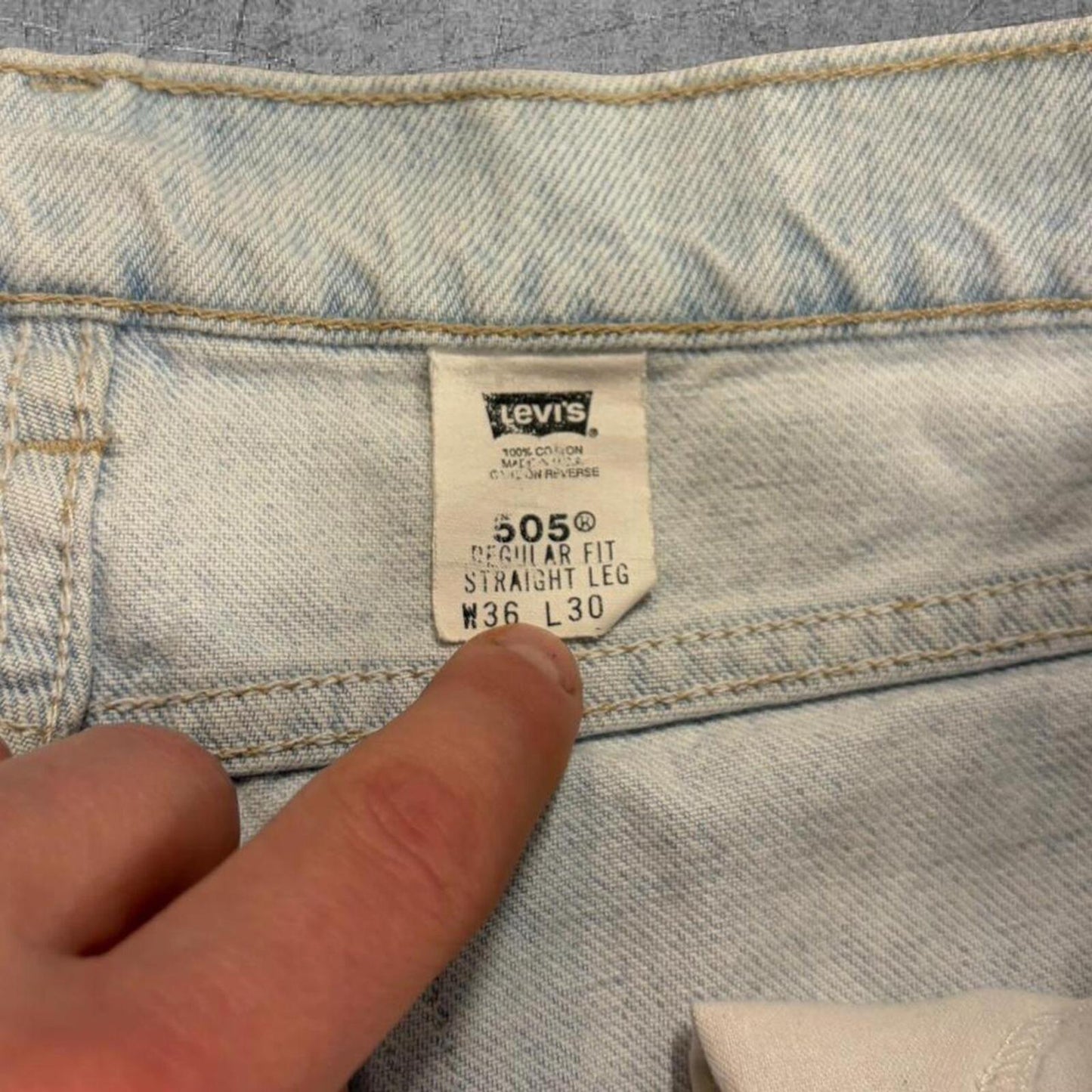 Vintage 1994 Faded Light Blue Levi 505 Orange Tab Jeans - 36