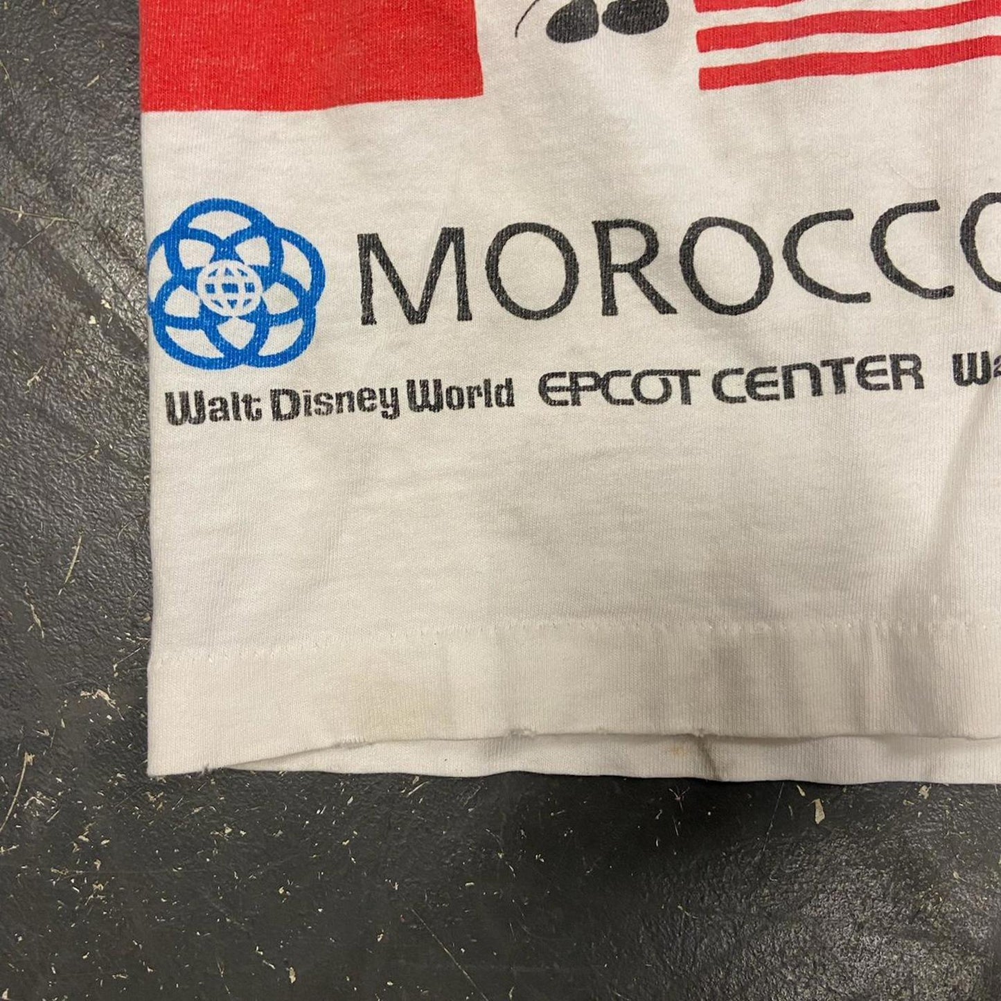 90s Disney Countries AOP Tee - XL