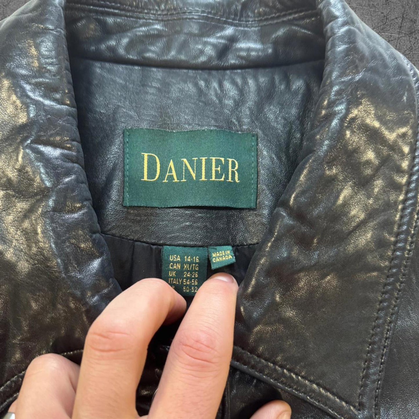 Vintage Danier Button Up Leather Trench Coat - XL