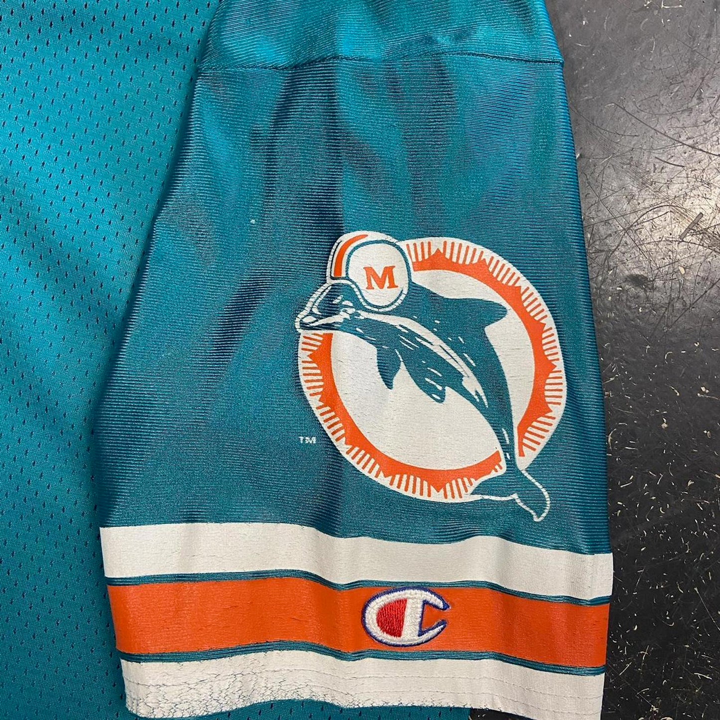 90s Champion Miami Dolphin NFL Jersey - L