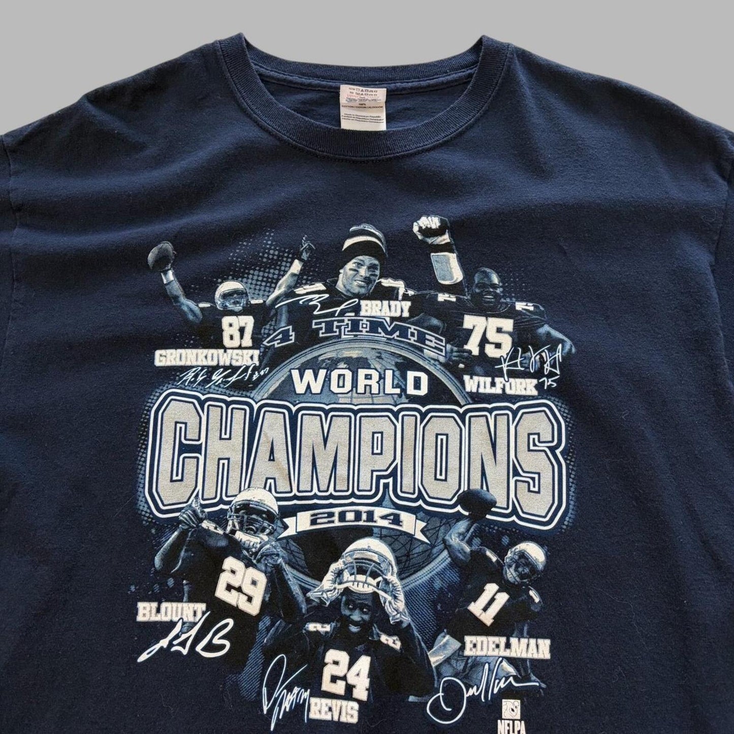 2014 New England Patriots Tom Brady Super Bowl Tee - L