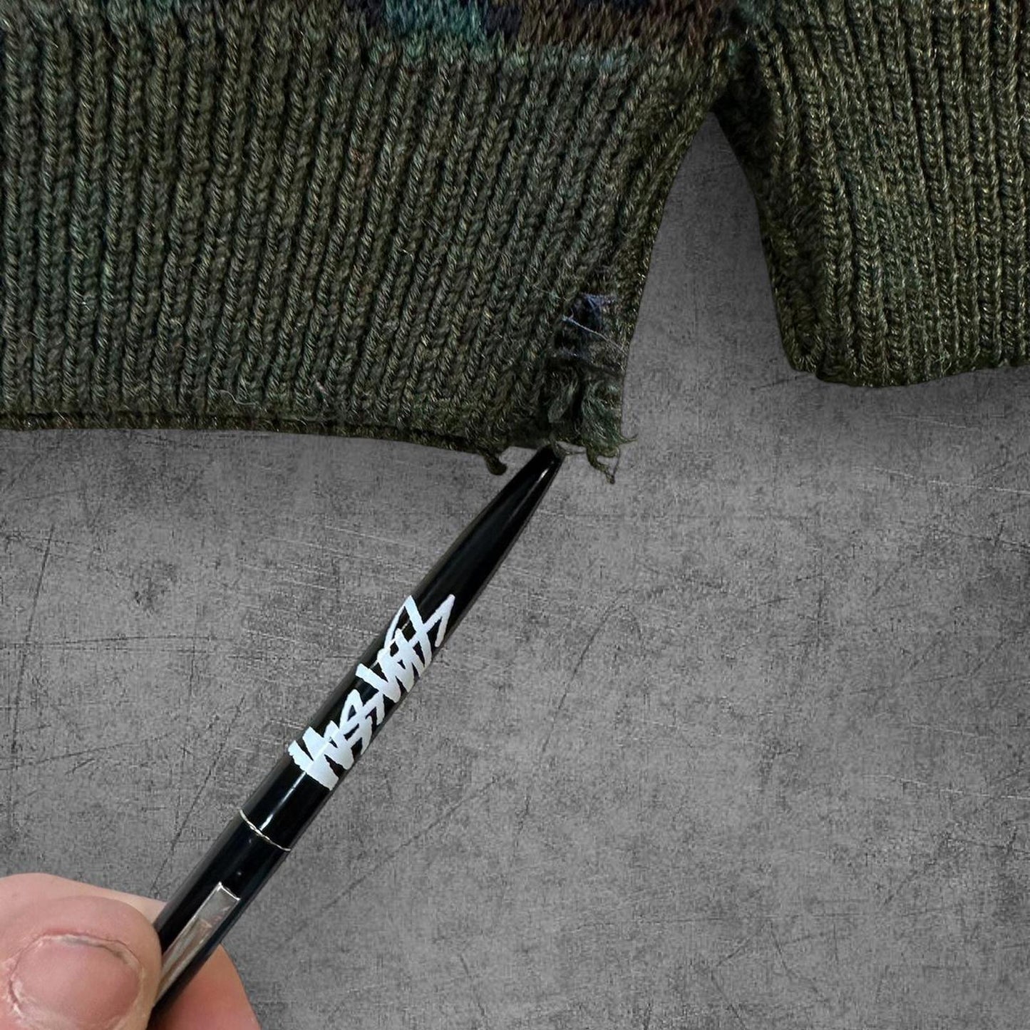 90s Dog Cartoon Golf Grandpa Knit - S