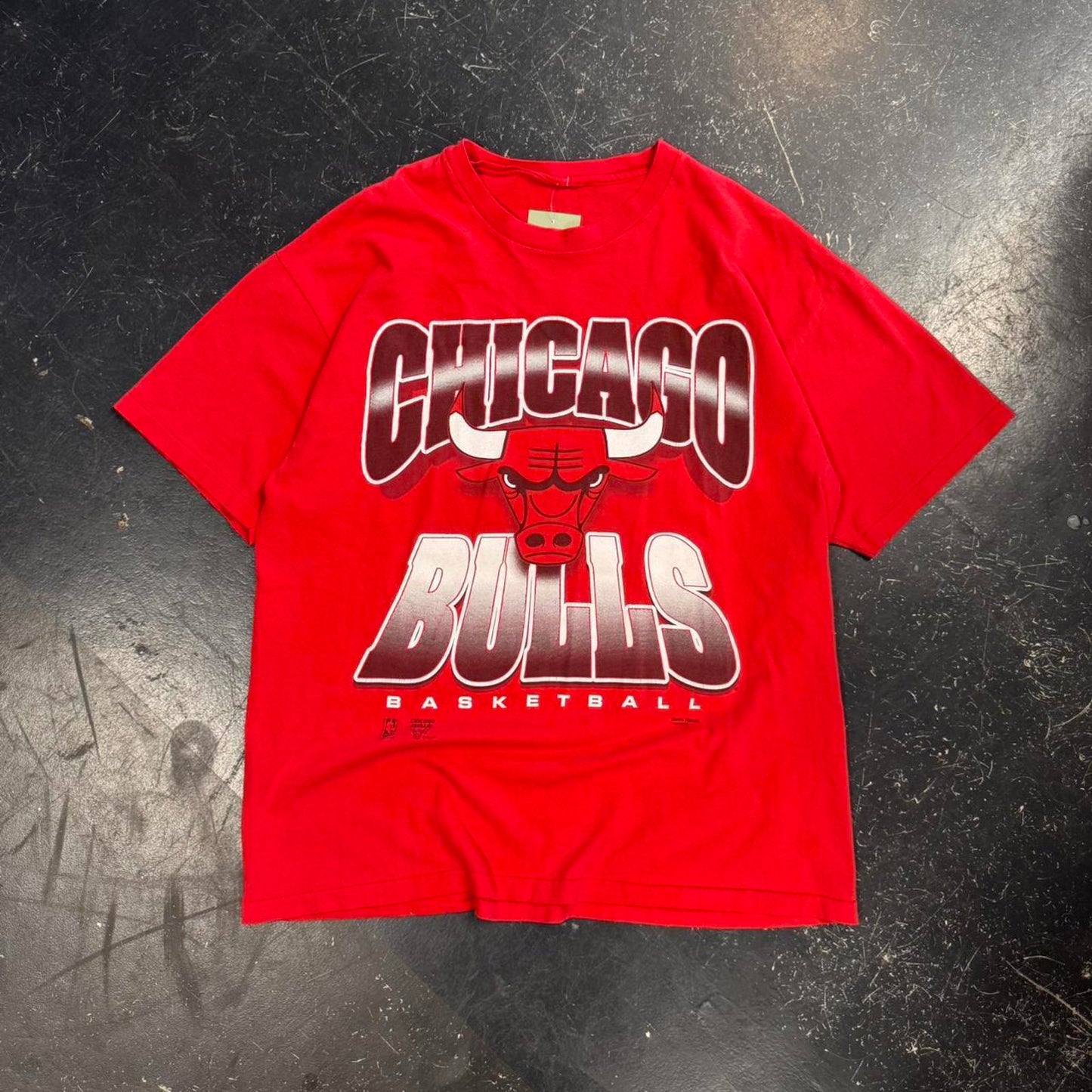 Vintage 90s Chicago Red Bulls NBA Tee - XL