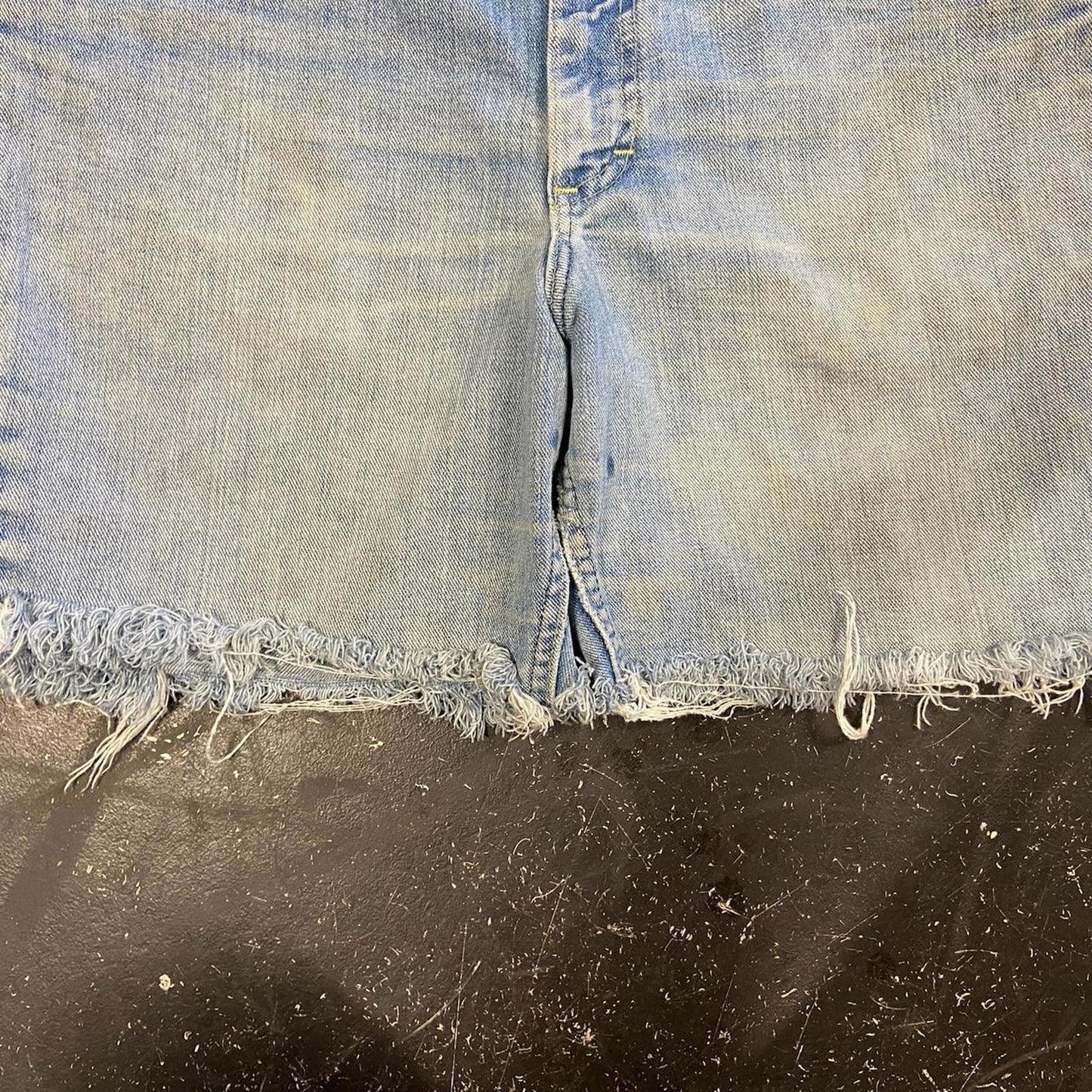 Vintage Distressed Lee Cuttoff Jorts - 34