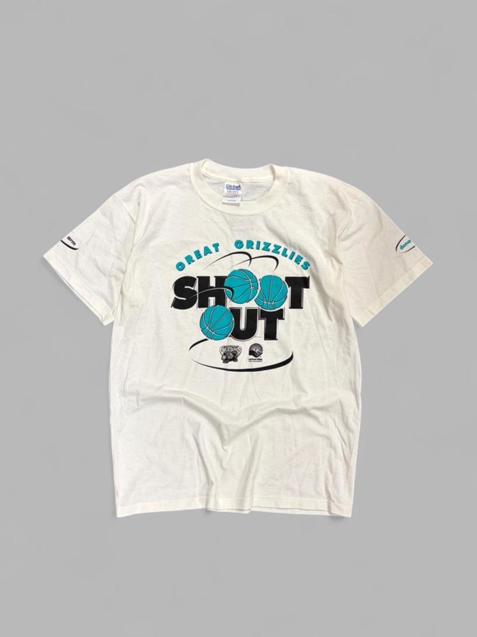 Vintage 90s Vancouver Grizzlies Shootout Tee - L