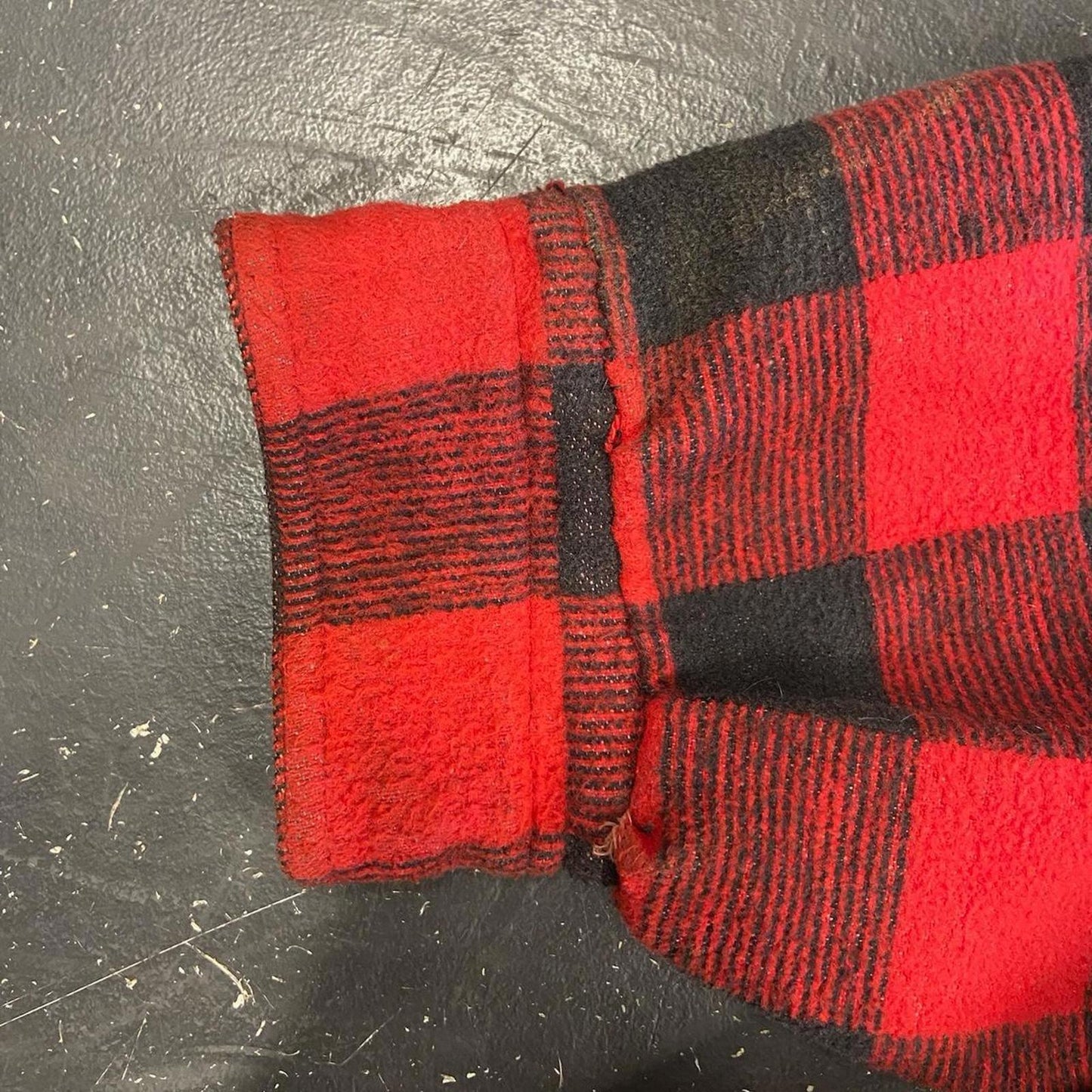 Vintage Red Plaid Button Up - XL