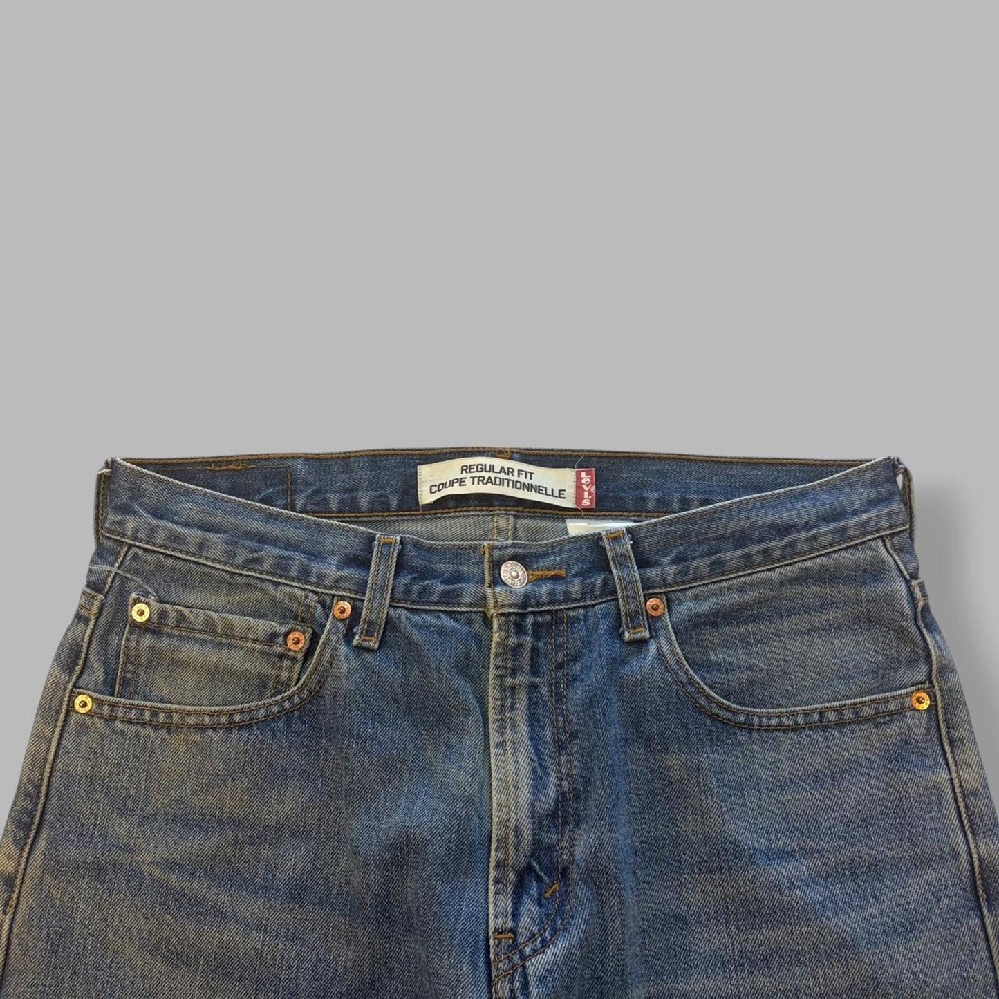 Vintage Levis 505 Faded Jeans - 34