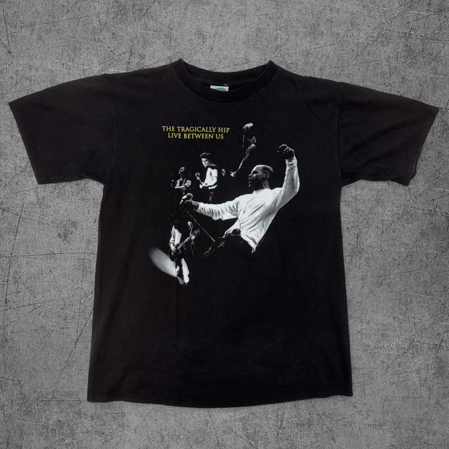 1997 The Tragically Hip Live Between Us Tee - L