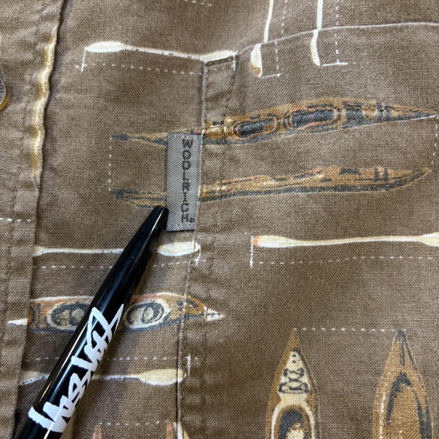 Vintage Woolrich Canoe Button Up - L