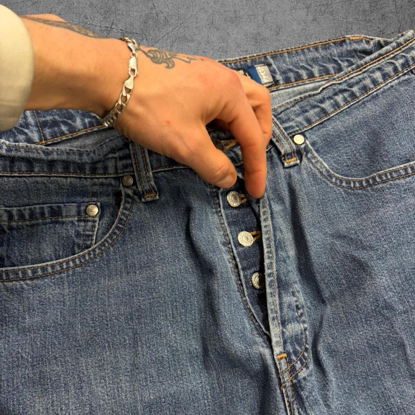 Vintage 90s Levi Silver Tab Relaxed Fit Jeans - 33