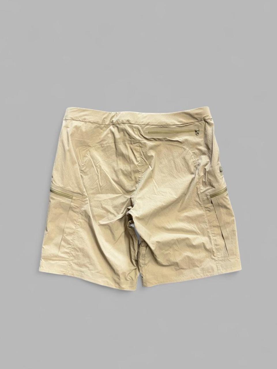 Arc’teryx Hiking Shorts - 32