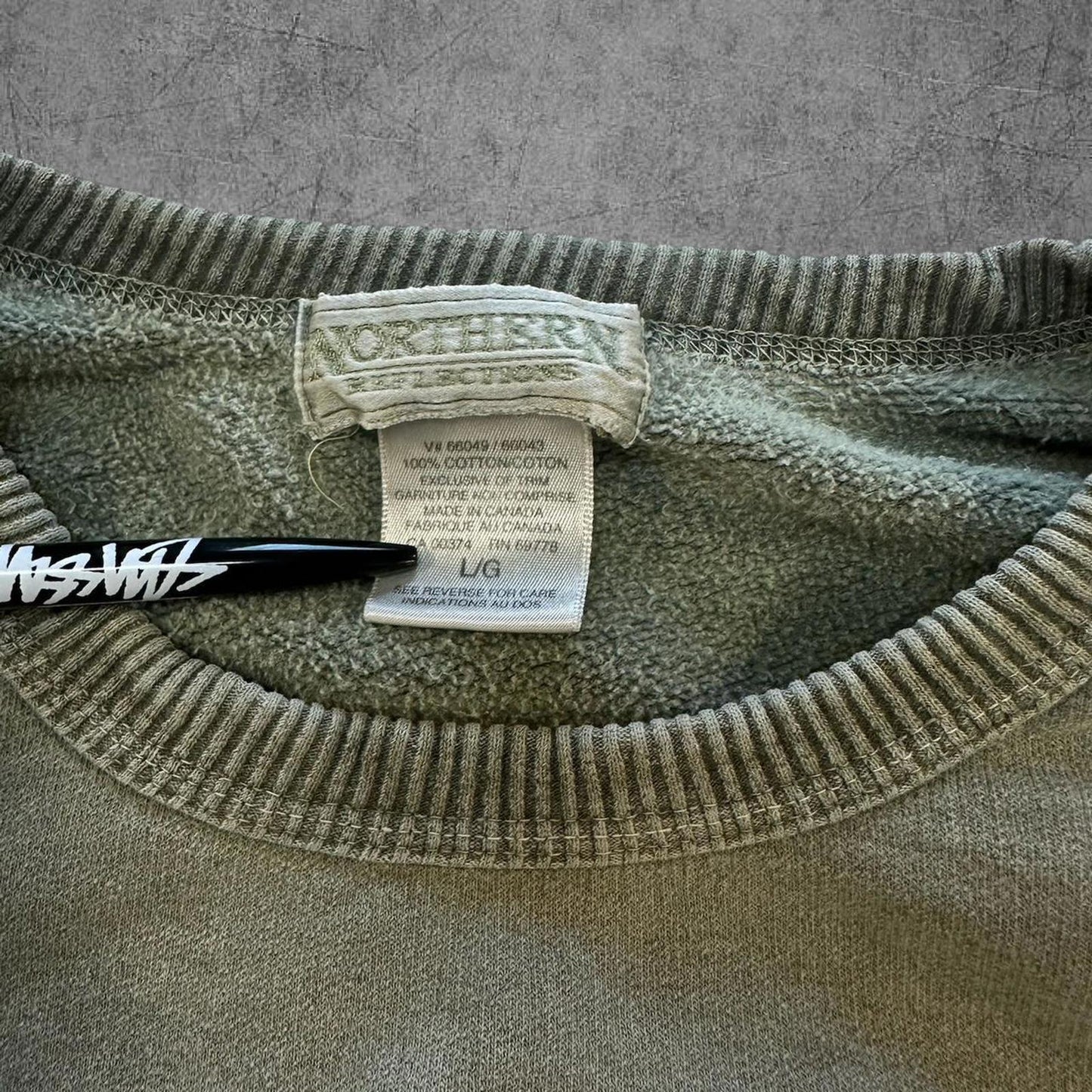 Vintage 90s Sage Green Faded Crewneck - M