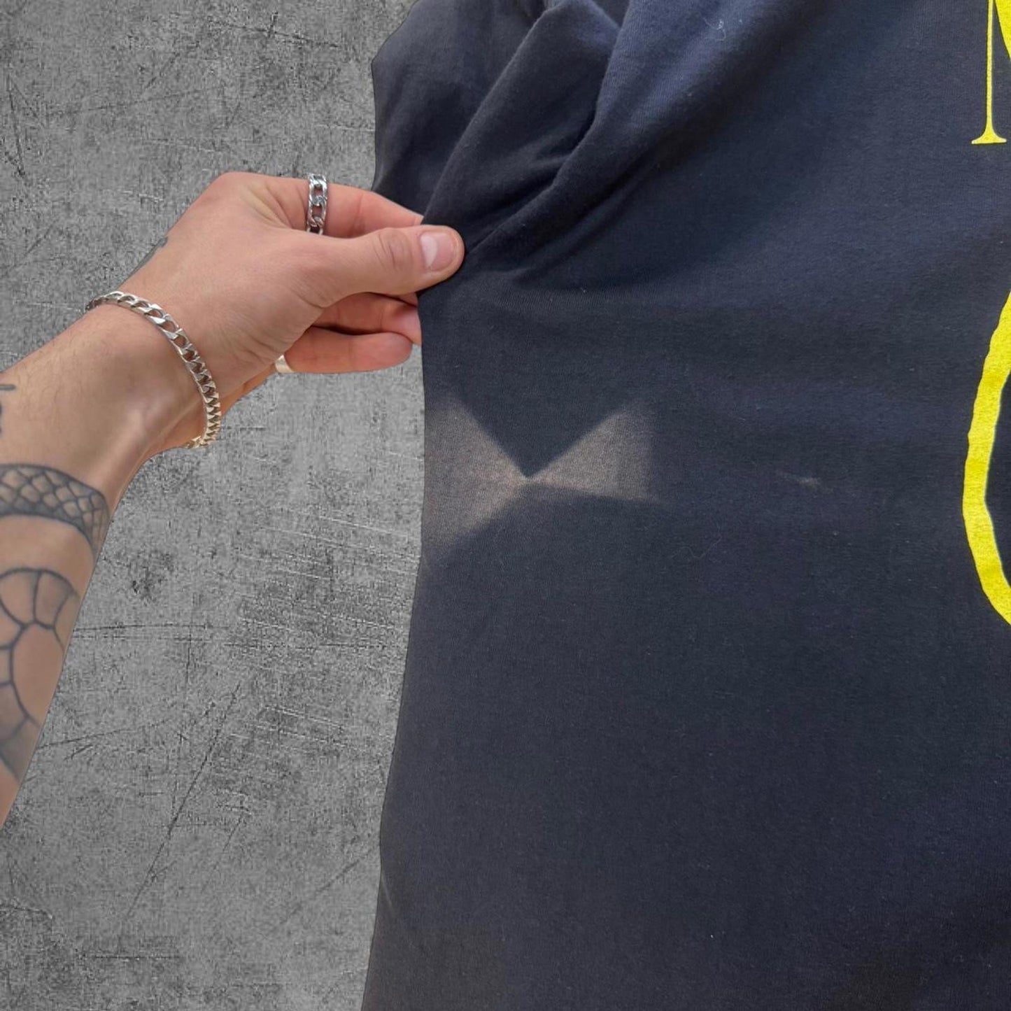 90s Nirvana Smiley Face Tee - XL