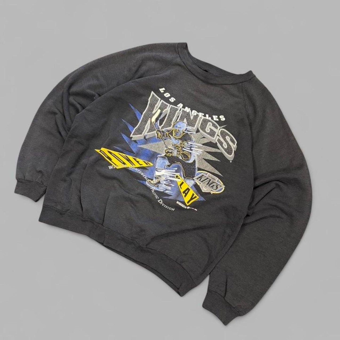 Vintage 1993 Los Angeles King NHL Crewneck - L