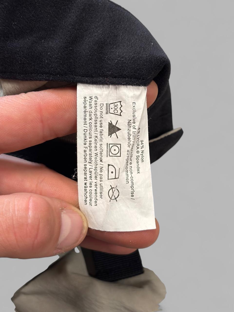 Arc’teryx Hiking Shorts - 32