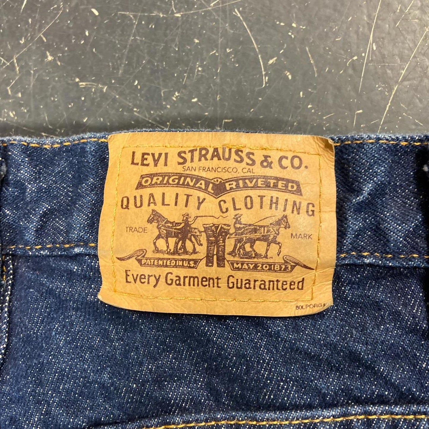 Vintage Levi Dark Wash Orange Tab Jeans - 38