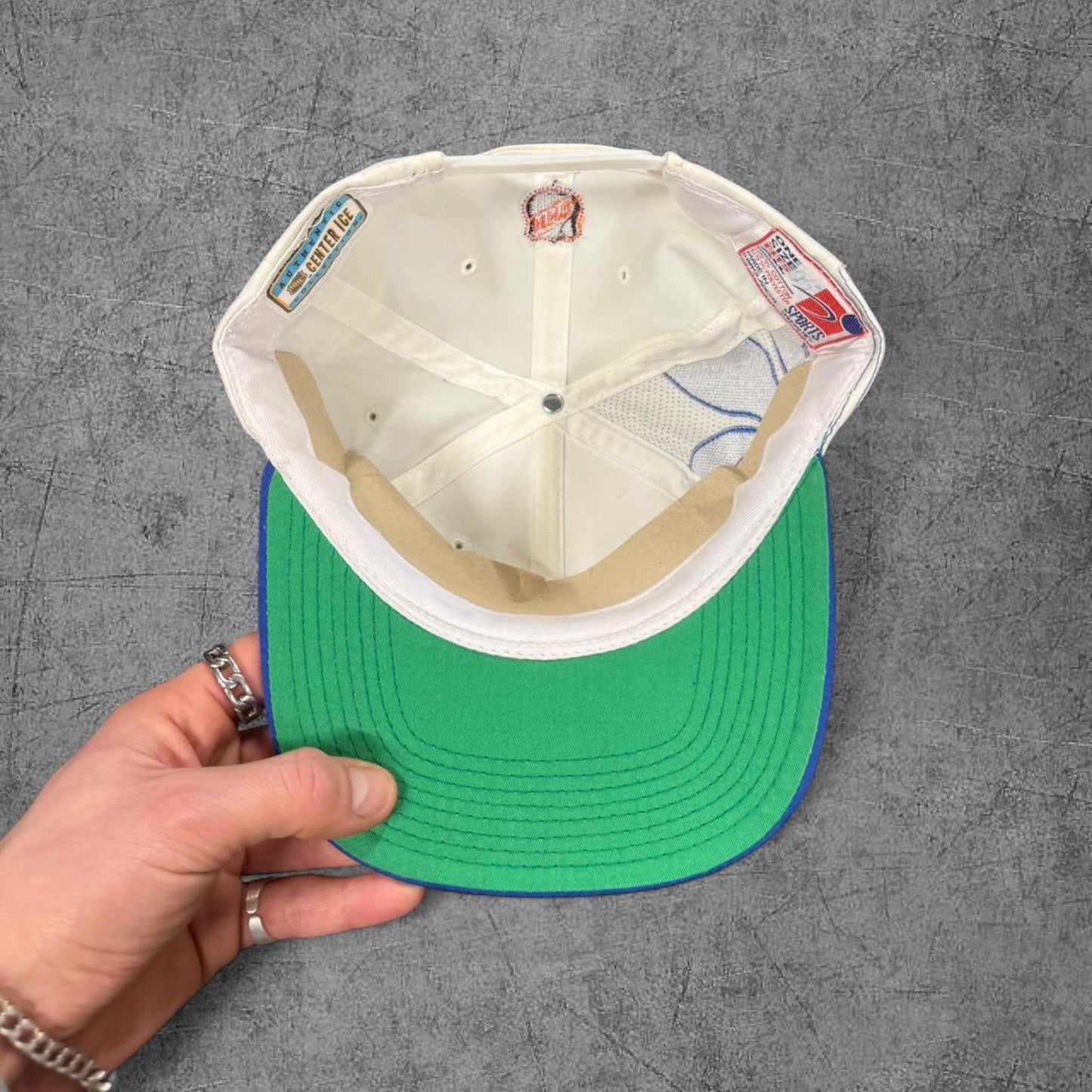 Deadstock Nordiques NHL Centre Ice Script Hat