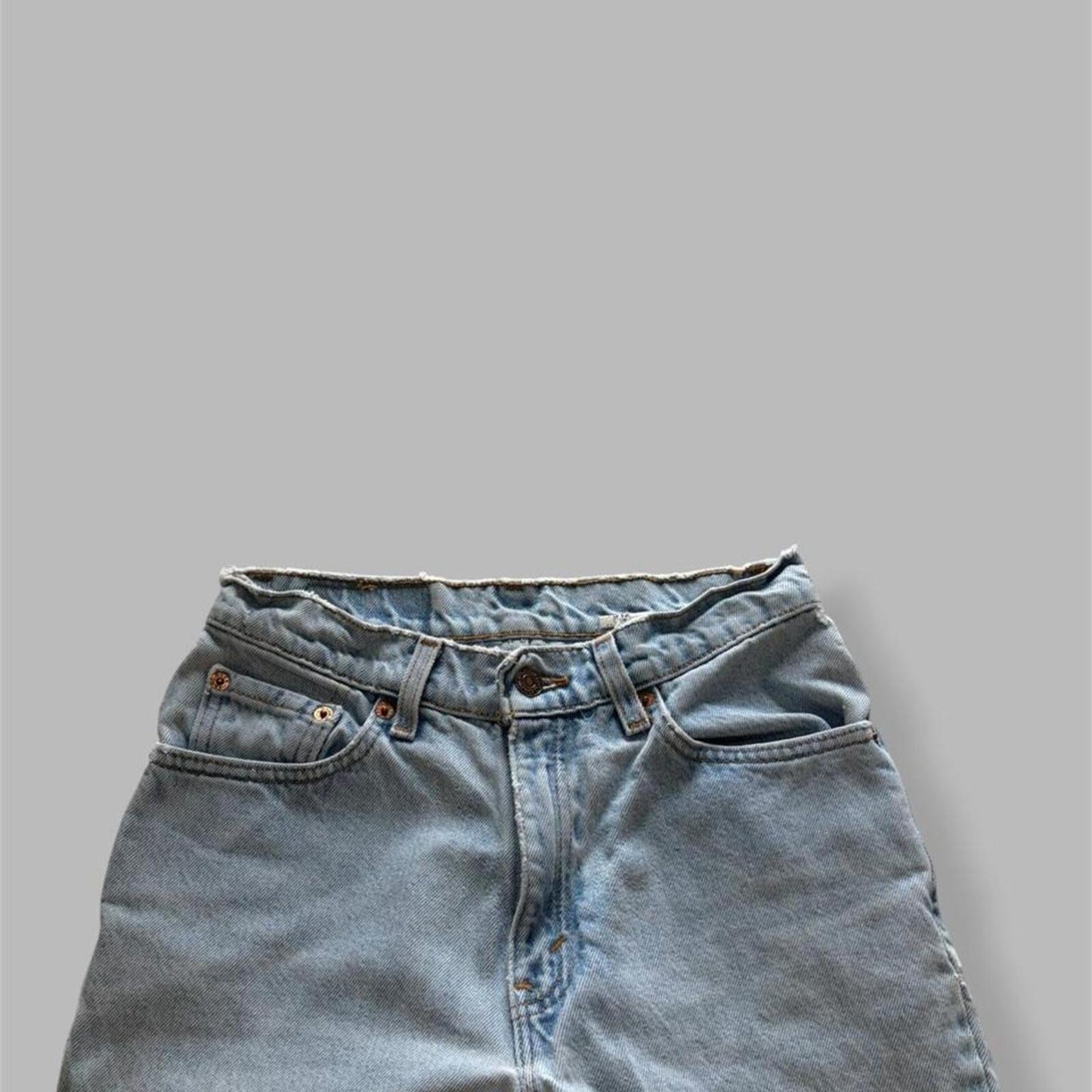 Vintage 1998 Levi 512 Distressed Jeans - 26