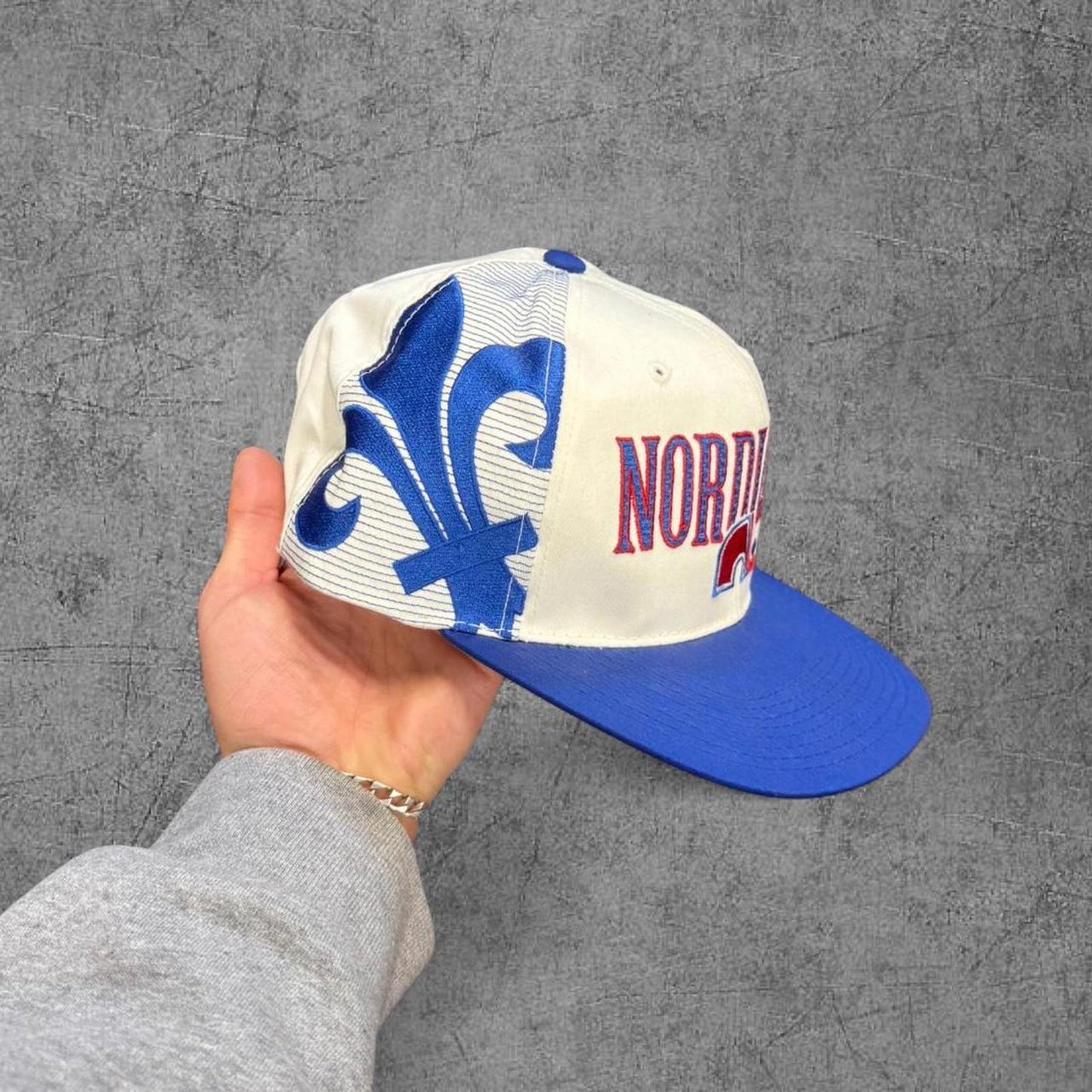 Deadstock Nordiques NHL Centre Ice Script Hat