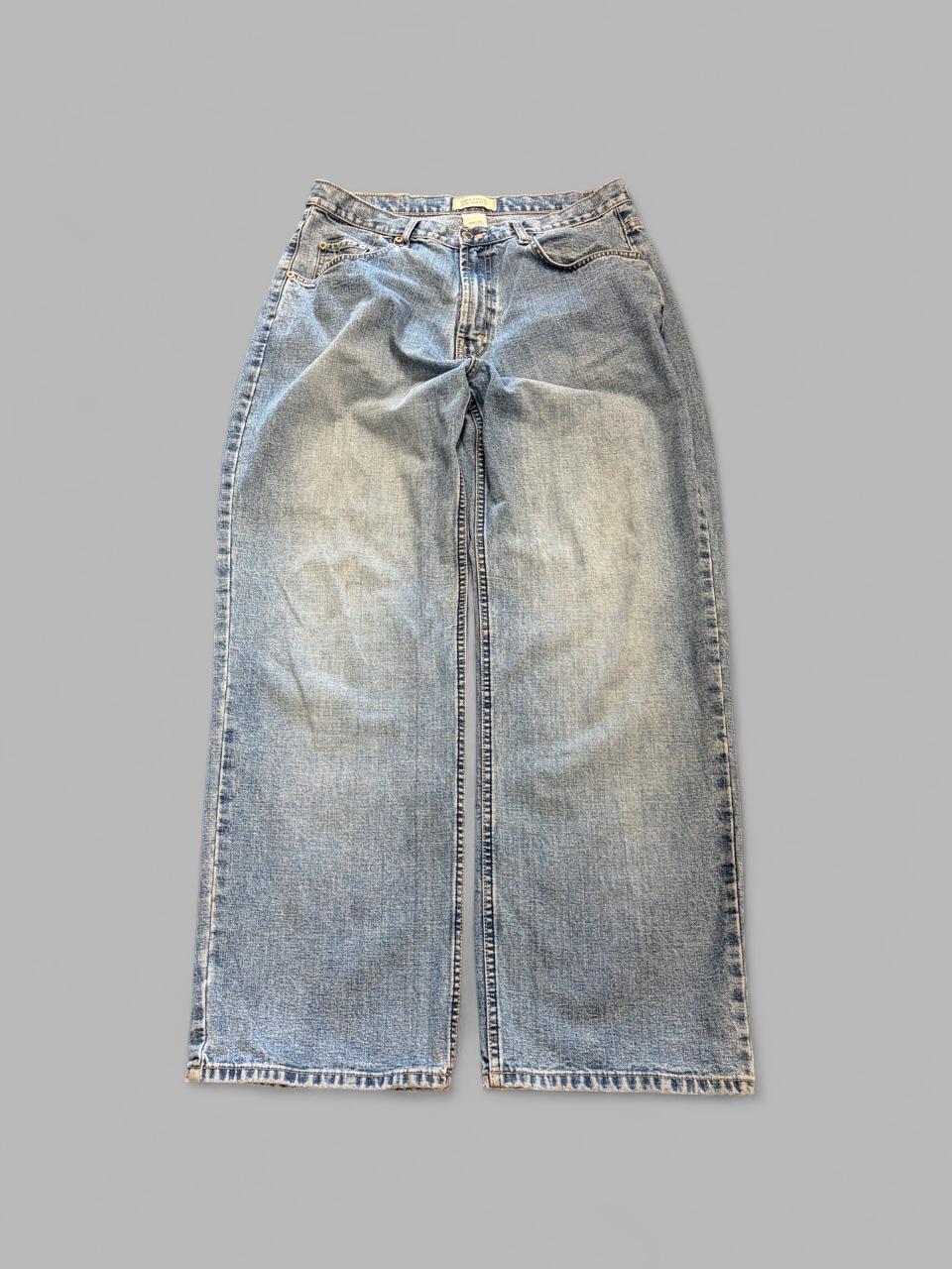 Vintage Faded Light Wash Baggy Jeans - 36