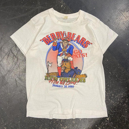 1986 ‘Berry the Bears’ New England Pats Tee - L