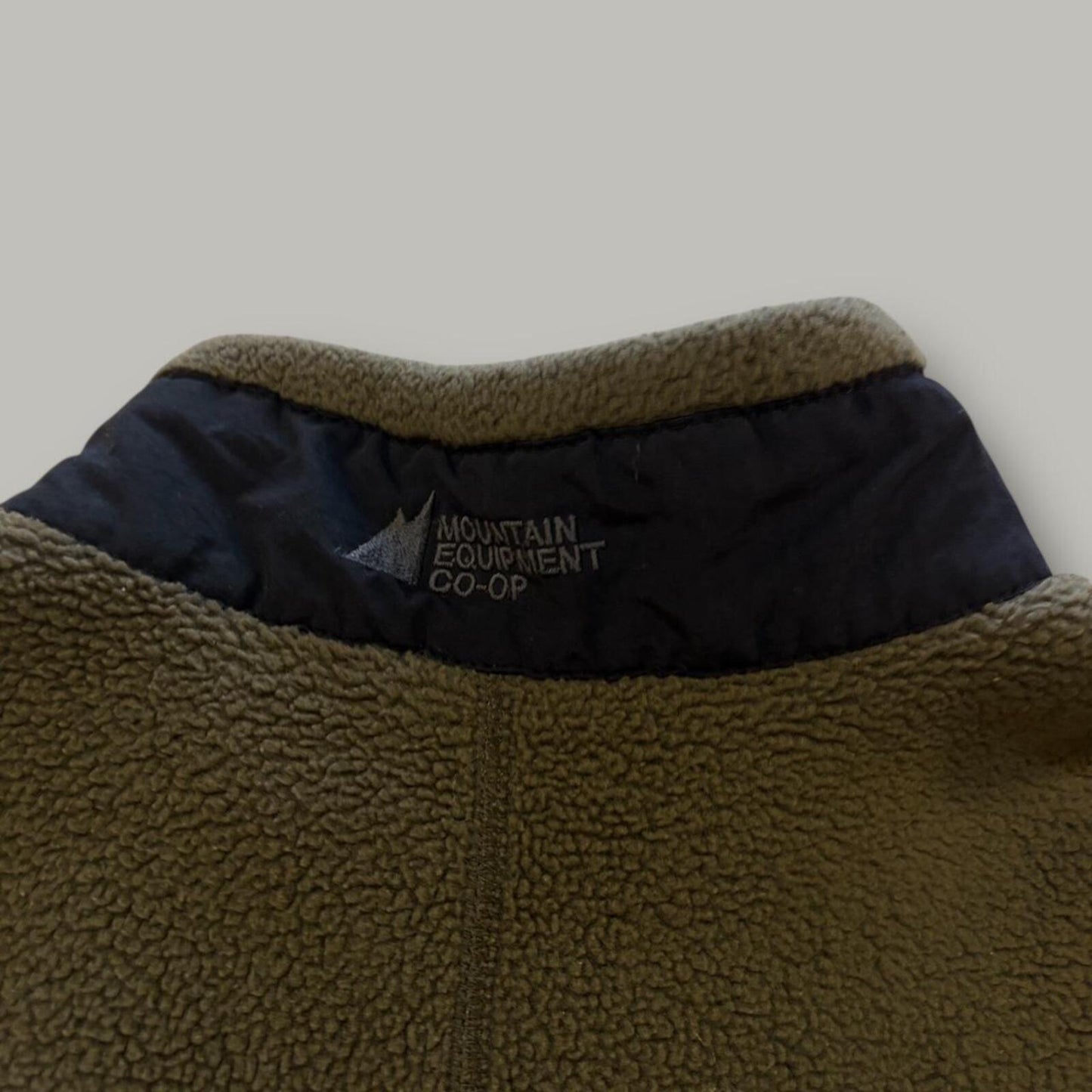 Vintage MEC olive Zip up fleece.- M