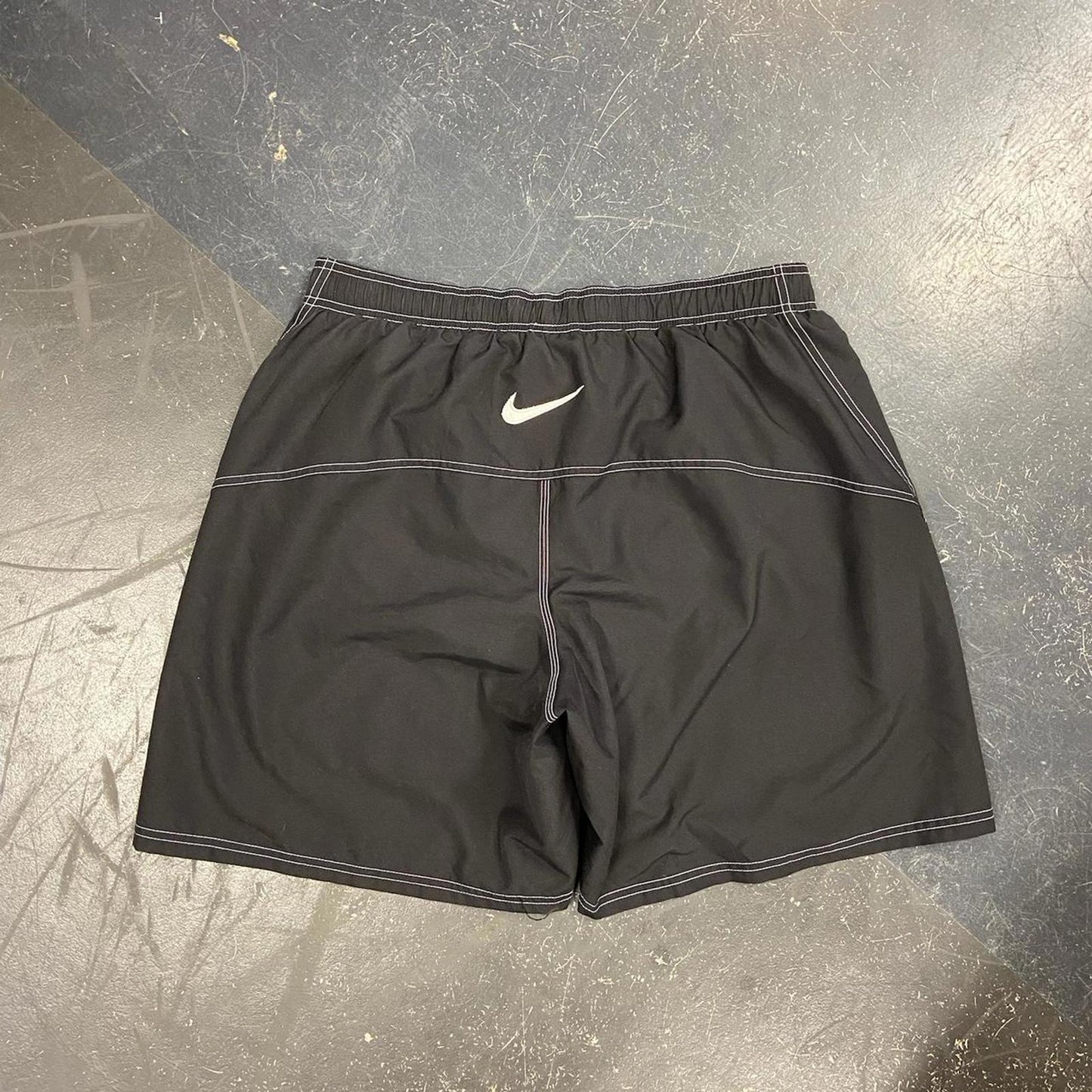 Vintage Black Nike Board Shorts - XXL