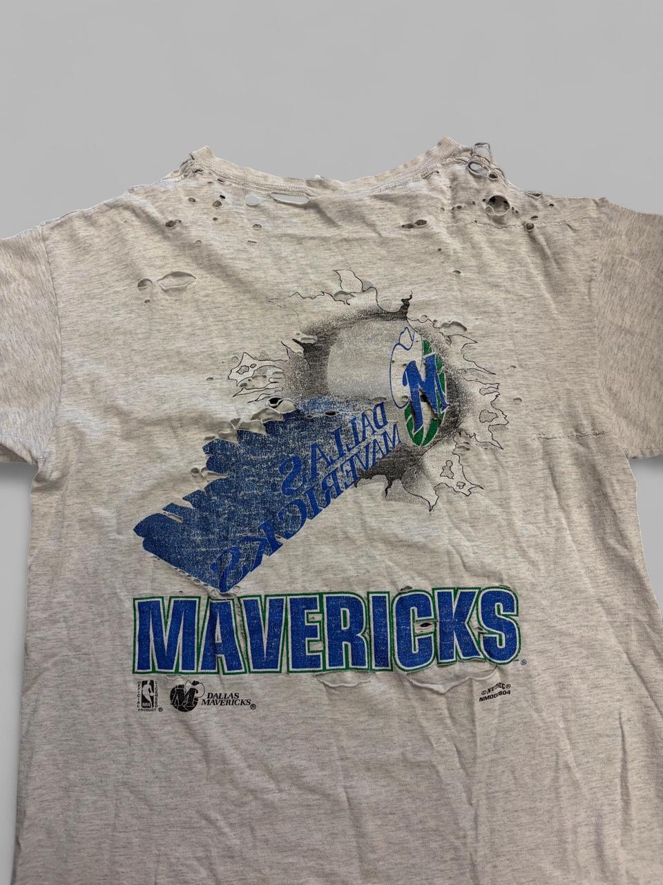 Vintage Distressed Dallas Mavericks NBA Tee - XL
